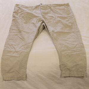 Classic Men's Khaki Chinos